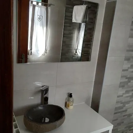 Atico La Marina 아파트 *